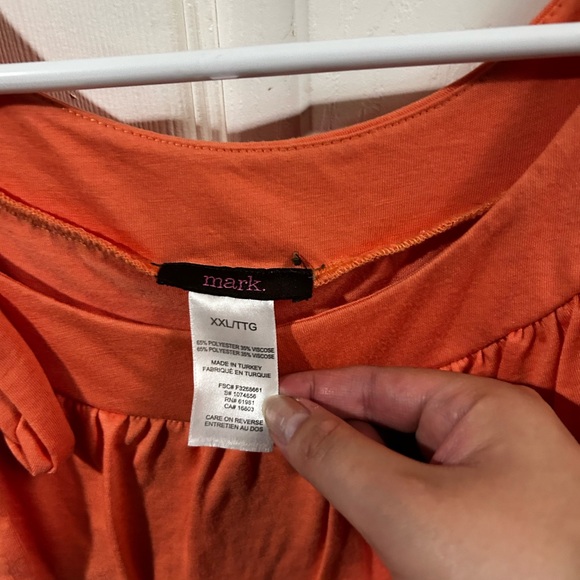 T.166 mark. Ruffle Top - Picture 3 of 5